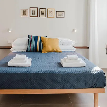 Semesterbostad Senape - By Lovecomo *