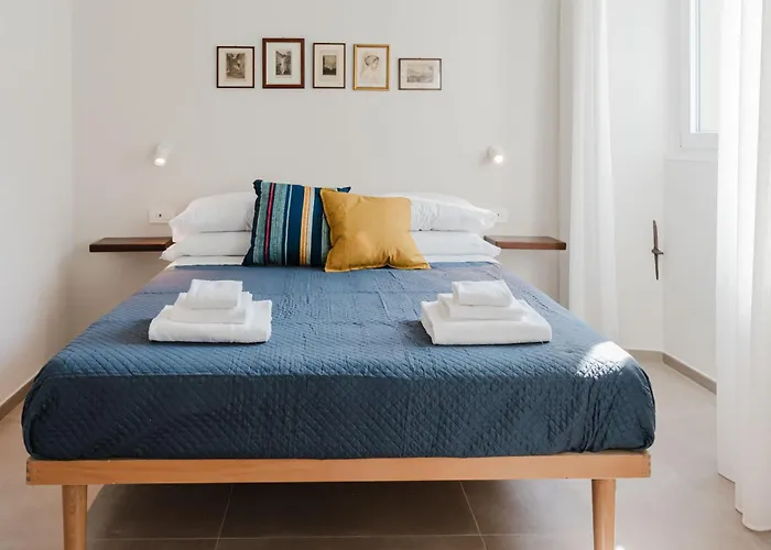 Nyaraló Senape - By Lovecomo *