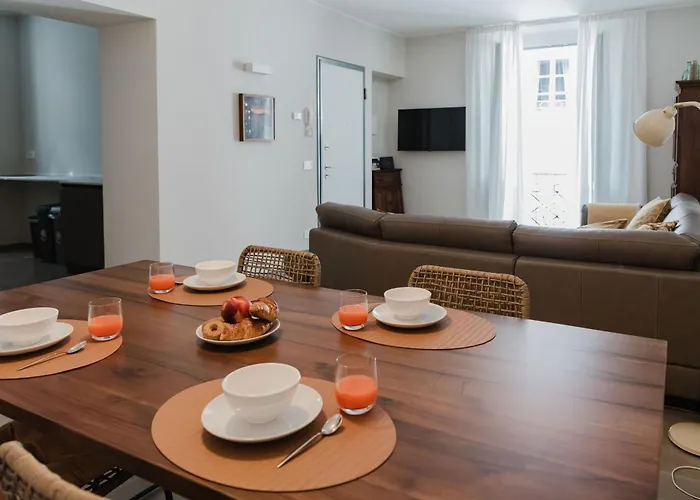 Senape - By Lovecomo Nyaraló *